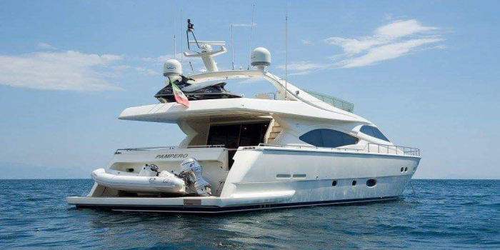 Pampero Ferretti 760